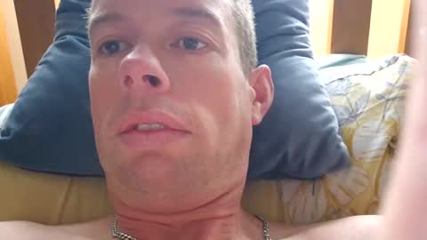 Snapshot of smallville456 chatting on April 4, 7:28 am smallville456 online show from April 4, 7:28 am