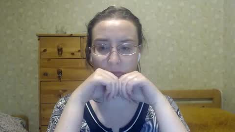 Snapshot of smart_rose chatting on December 28, 10:02 pm smart_rose online show from December 28, 10:02 pm