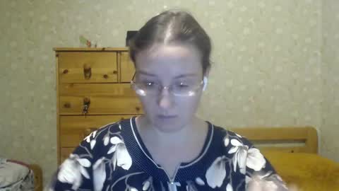 Snapshot of smart_rose chatting on January 14, 1:15 am smart_rose online show from January 14, 1:15 am