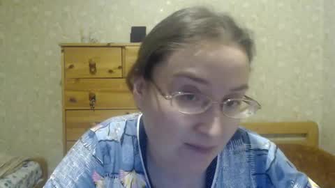 Snapshot of smart_rose chatting on February 1, 10:02 pm smart_rose online show from February 1, 10:02 pm