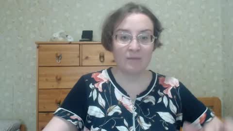 smart_rose online show from April 22, 3:02 pm
