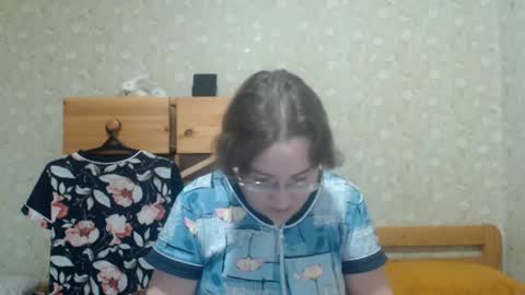 smart_rose online show from April 23, 4:09 pm