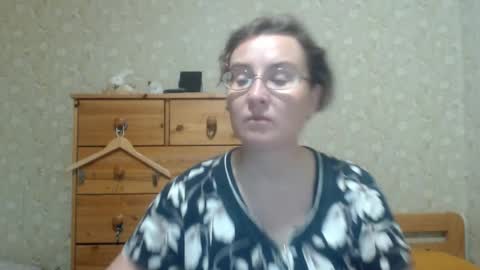 smart_rose online show from May 28, 9:12 pm