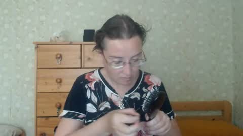 smart_rose online show from June 20, 4:37 am