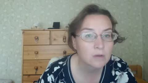 smart_rose online show from June 29, 12:38 pm