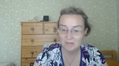 smart_rose online show from July 18, 12:09 pm