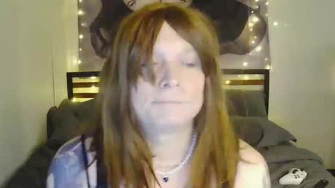 SmashingSamantha online show from October 5, 9:13 pm