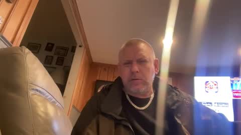 smblondo online show from April 8, 8:36 am