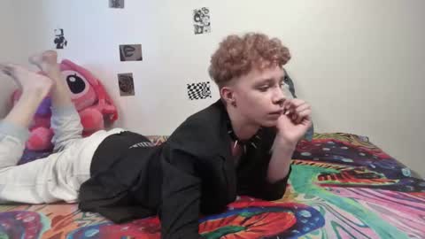 Snapshot of smcompany02 chatting on March 24, 10:09 am CactusGnom online show from March 24, 10:09 am