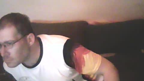 Snapshot of smi35 chatting on June 14, 2:24 am smi35 online show from June 14, 2:24 am