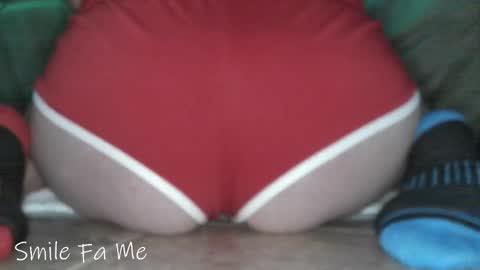 Snapshot of smilefame123 chatting on October 8, 6:38 pm Smile Fa Me online show from October 8, 6:38 pm