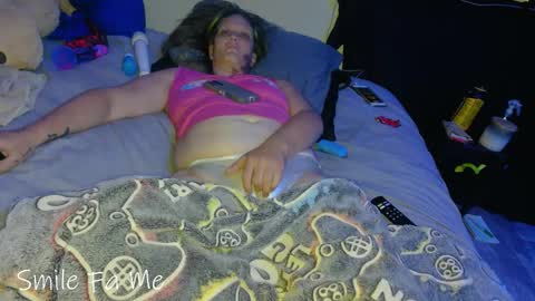 Snapshot of smilefame123 chatting on November 30, 2:32 pm Smile Fa Me online show from November 30, 2:32 pm