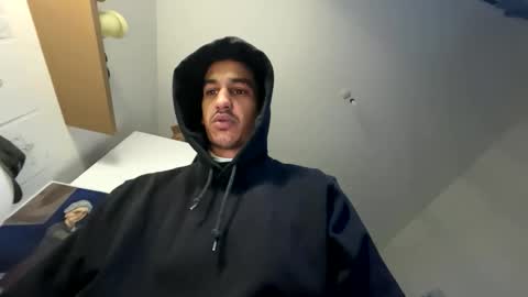 smilemorezzz online show from December 21, 3:41 pm