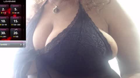 Smileth online show from January 11, 1:32 pm
