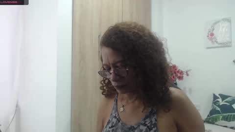 Smileth online show from February 14, 11:42 am