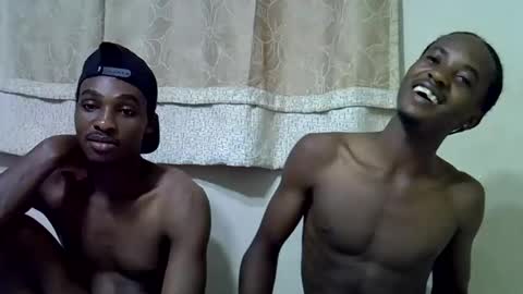 Snapshot of smilzzz chatting on March 22, 7:39 pm smilzzz online show from March 22, 7:39 pm