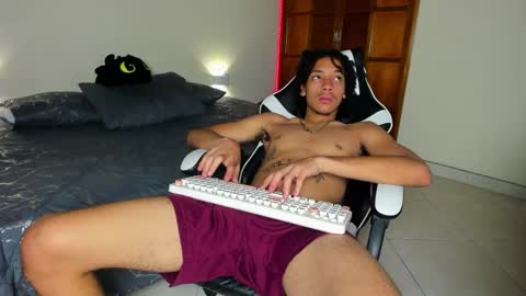 smitt jr online show from February 16, 9:33 pm