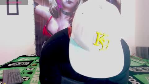 dani online show from February 19, 5:14 am