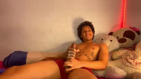 smith_kiki66 online show from June 10, 5:23 pm