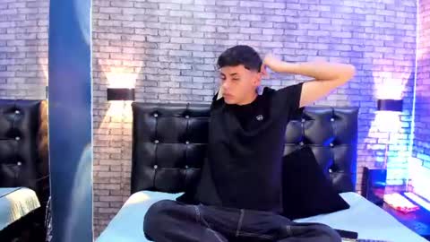Snapshot of smith_luxe chatting on June 11, 7:45 pm Smith online show from June 11, 7:45 pm