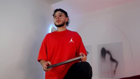 Snapshot of smith_luxes777 chatting on March 23, 11:42 pm 777 online show from March 23, 11:42 pm