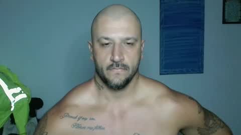 Snapshot of smithduke chatting on January 10, 1:07 am smithduke online show from January 10, 1:07 am