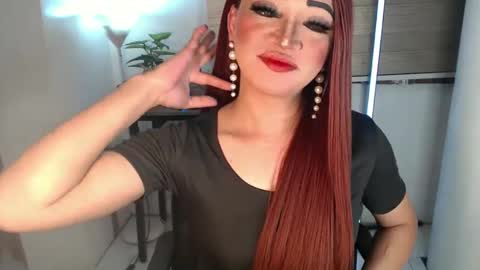 Snapshot of smokeprincess chatting on January 8, 3:17 pm Amanda online show from January 8, 3:17 pm