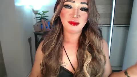 Snapshot of smokeprincess chatting on January 22, 5:59 pm Amanda online show from January 22, 5:59 pm