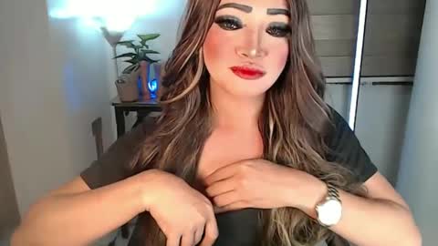 Snapshot of smokeprincess chatting on January 26, 5:02 pm Amanda online show from January 26, 5:02 pm
