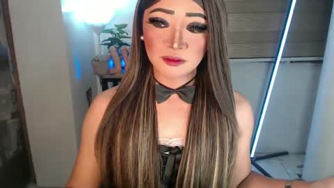 Snapshot of smokeprincess chatting on February 25, 8:51 pm Amanda online show from February 25, 8:51 pm