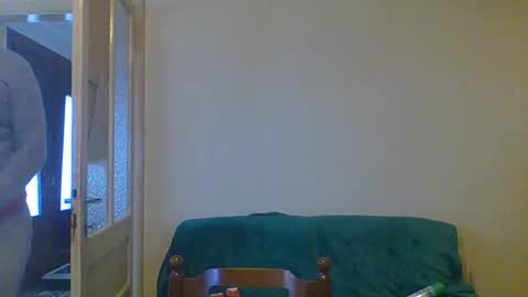 luca online show from October 5, 3:54 pm