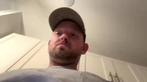 smokeymt420 online show from October 26, 5:02 am