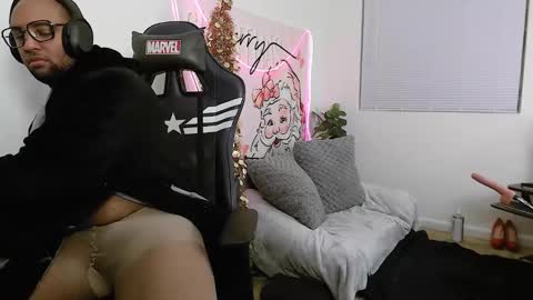 Smoothj2011 online show from December 19, 12:01 pm