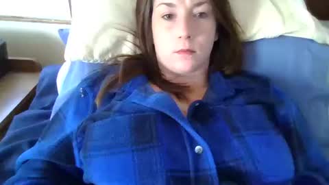 Snapshot of smoothmove1215 chatting on October 22, 5:24 pm smoothmove1215 online show from October 22, 5:24 pm