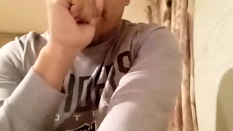 smoothstrik3r online show from December 10, 1:22 am