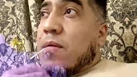 smoothstrik3r online show from February 2, 1:59 am