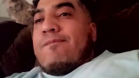 Snapshot of smoothstrik3r chatting on February 13, 3:08 pm smoothstrik3r online show from February 13, 3:08 pm