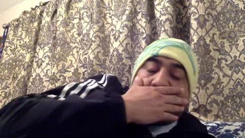 Snapshot of smoothstrik3r chatting on February 18, 1:40 pm smoothstrik3r online show from February 18, 1:40 pm