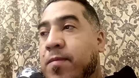 Snapshot of smoothstrik3r chatting on February 21, 1:56 pm smoothstrik3r online show from February 21, 1:56 pm