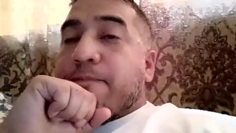 Snapshot of smoothstrik3r chatting on March 24, 1:32 am smoothstrik3r online show from March 24, 1:32 am