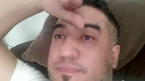 Snapshot of smoothstrik3r chatting on March 24, 2:55 pm smoothstrik3r online show from March 24, 2:55 pm