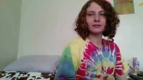 Snapshot of smoothvodka chatting on April 19, 9:17 pm Bambi--Vodka online show from April 19, 9:17 pm