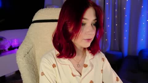 smthwrong online show from February 4, 11:31 pm