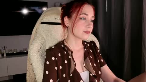 smthwrong online show from June 10, 1:17 am