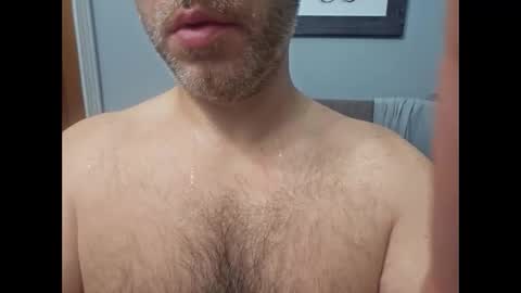 Snapshot of snarkyboy7 chatting on March 12, 10:43 am snarkyboy7 online show from March 12, 10:43 am