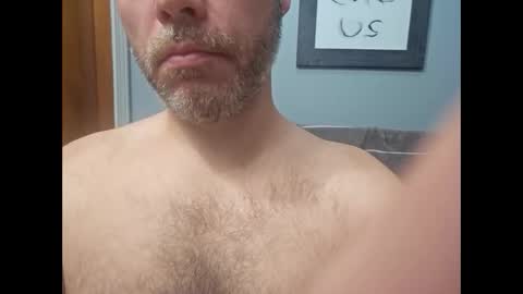 Snapshot of snarkyboy7 chatting on March 17, 10:29 am snarkyboy7 online show from March 17, 10:29 am