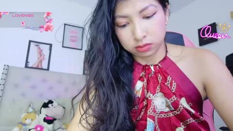 Snapshot of sneakyy_fantasy chatting on April 22, 9:05 pm Hellen online show from April 22, 9:05 pm