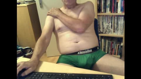 sneaxfreund online show from June 6, 11:09 pm