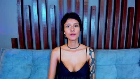 snner_velvet online show from May 8, 9:42 pm