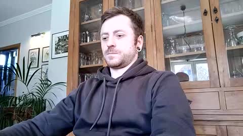 snoecks online show from March 21, 11:59 am